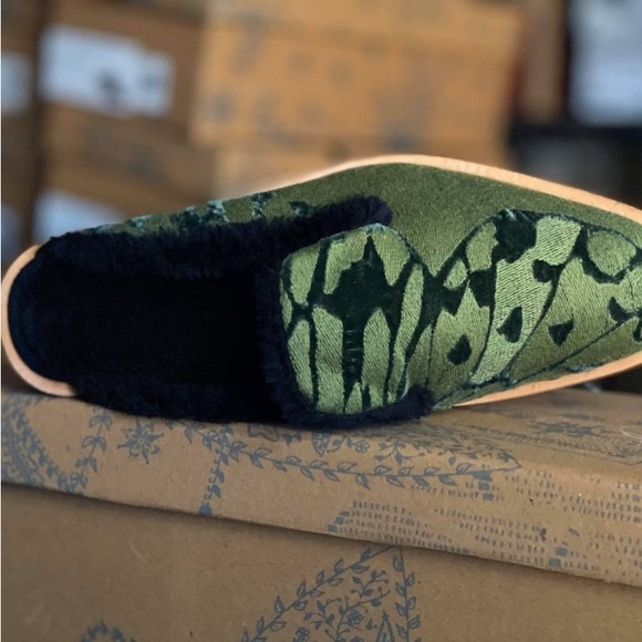 NIB FREE PEOPLE Butterfly Effect Mule Green Shoes - Picture 8 of 9